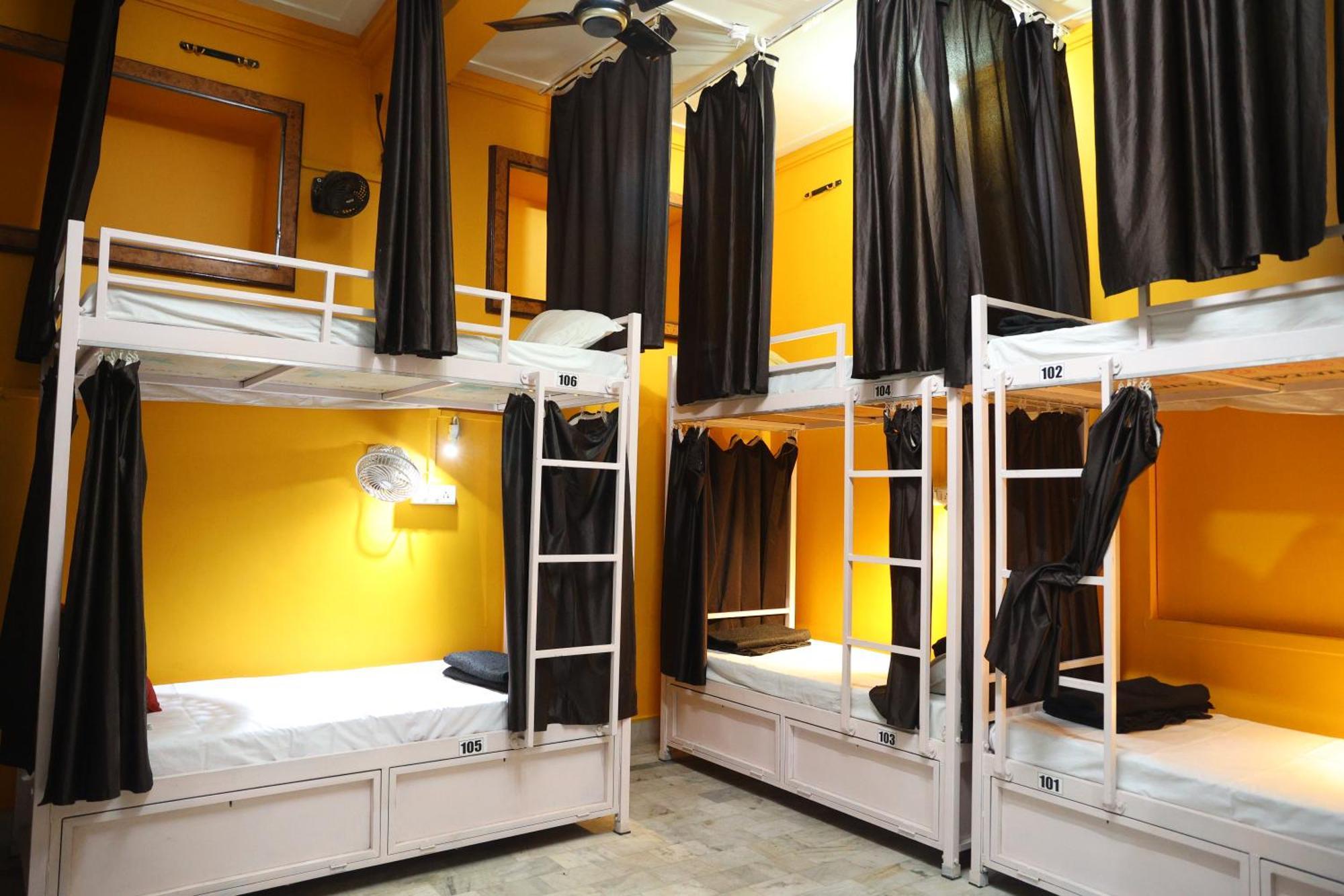 Хостел Santkripa Backpackers 400 Mtr From Railway Station Джодхпур Экстерьер фото