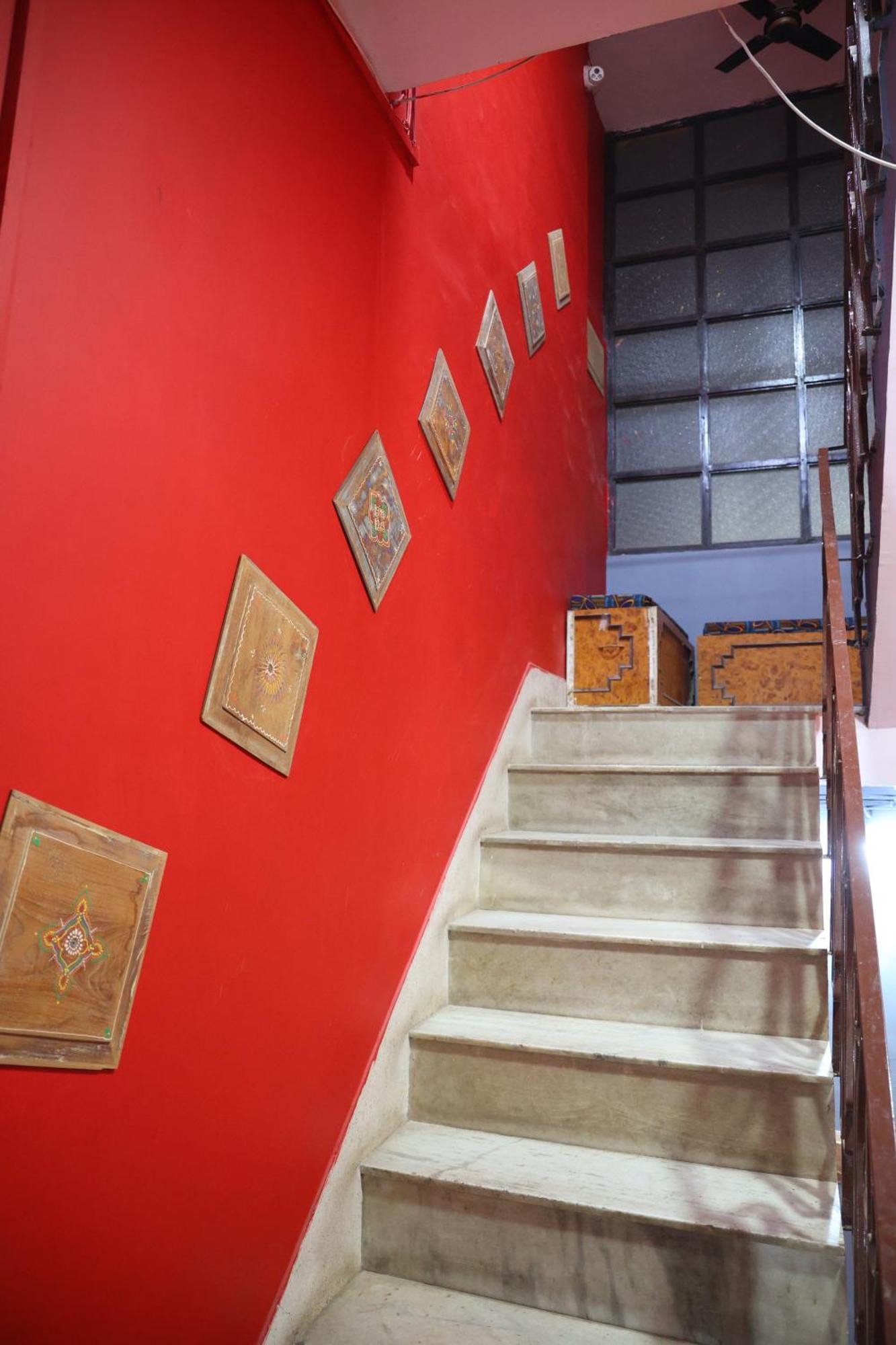 Хостел Santkripa Backpackers 400 Mtr From Railway Station Джодхпур Экстерьер фото